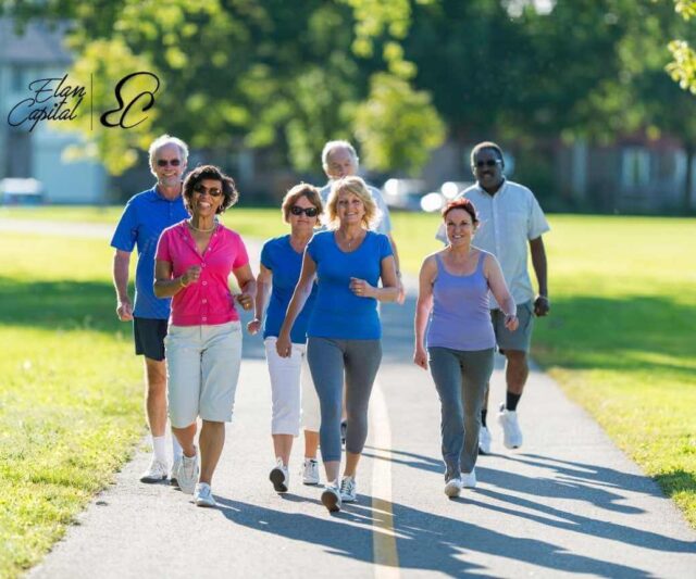 Crecimiento Explosivo en Comunidades Active Adult: Oportunidad de Oro para Inversionistas Latinos en USA